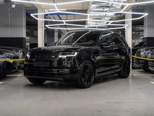 Land Rover Range Rover D350 MHEV